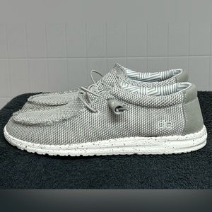 Hey Dude Wally Sox Stone Ash Gray Slip On Shoes Mens Size 8 LIKE NEW